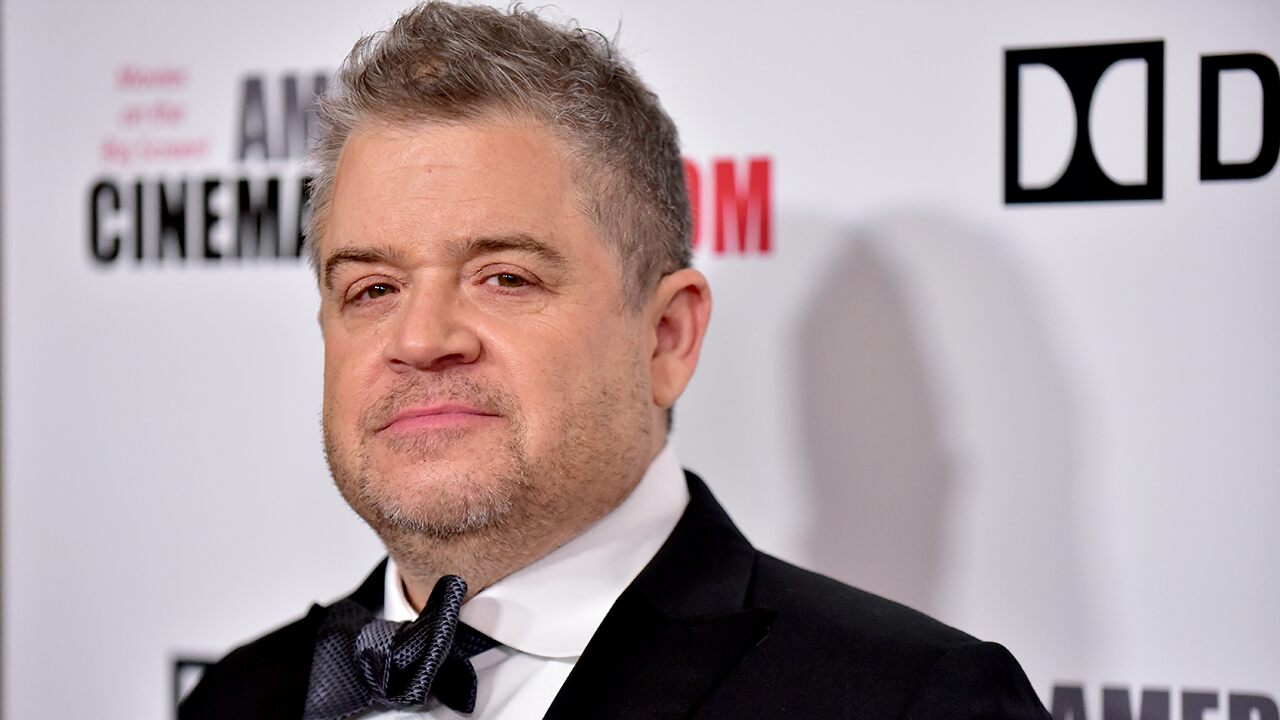 Patton Oswalt slams Trump and his supporters as 'a--holes' - www.foxnews.com