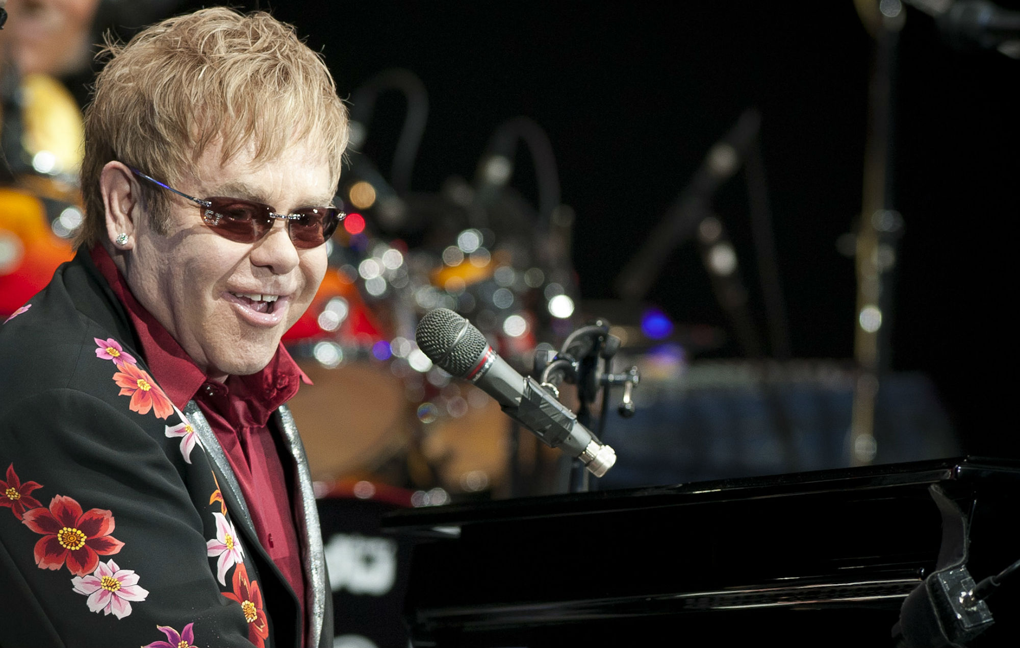 Lyrics to Elton John’s ‘Your Song’ sell for £180,000 at auction - www.nme.com - Los Angeles