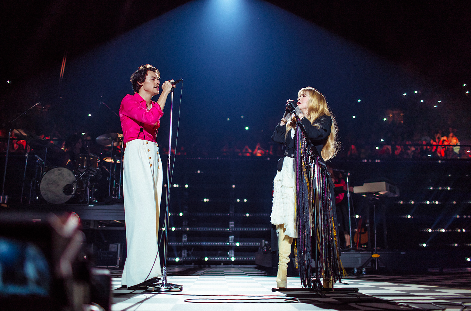 Harry Styles Brings Out Stevie Nicks, Performs 'Fine Line' for One Night Only at Los Angeles' Forum - www.billboard.com - Los Angeles