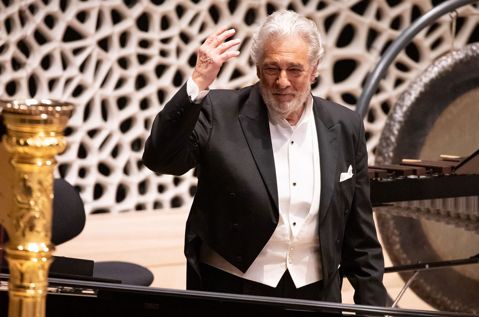 Placido Domingo Gets Standing Ovation at La Scala 50th Anniversary Concert - www.billboard.com - Spain