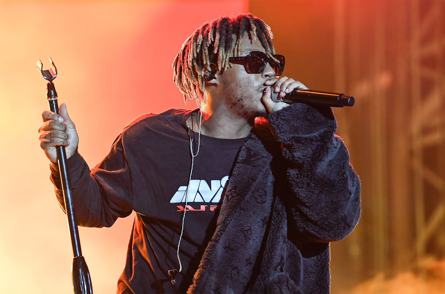 Juice WRLD's Girlfriend Speaks Out For First Time Since His Death: 'He Literally Loved Every Single One of You Guys' - www.billboard.com - Los Angeles - Los Angeles
