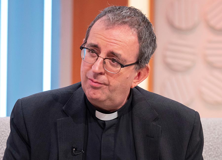 Strictly’s Rev Richard Coles confirms the death of his partner David - evoke.ie