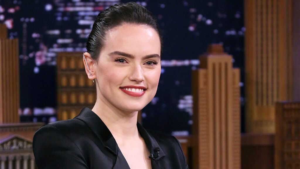 Daisy Ridley reveals what she swiped from the 'Star Wars' set after filming - www.foxnews.com