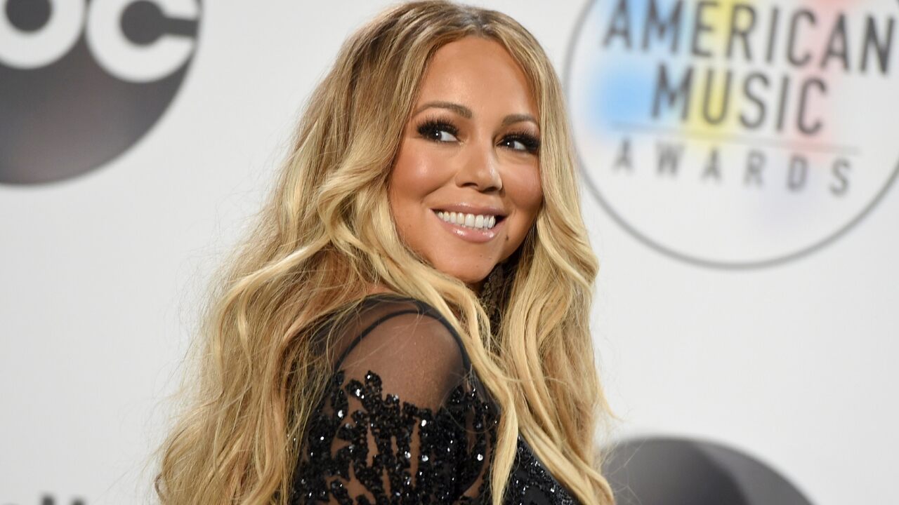 Mariah Carey lights up Empire State Building to celebrate 25th anniversary of 'All I Want For Christmas Is You' - www.foxnews.com