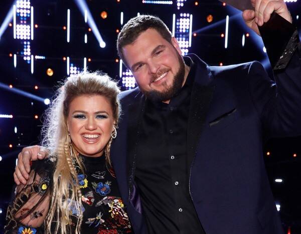 The Voice Winner Jake Hoot Reminds Kelly Clarkson About the Love of Music - www.eonline.com - USA