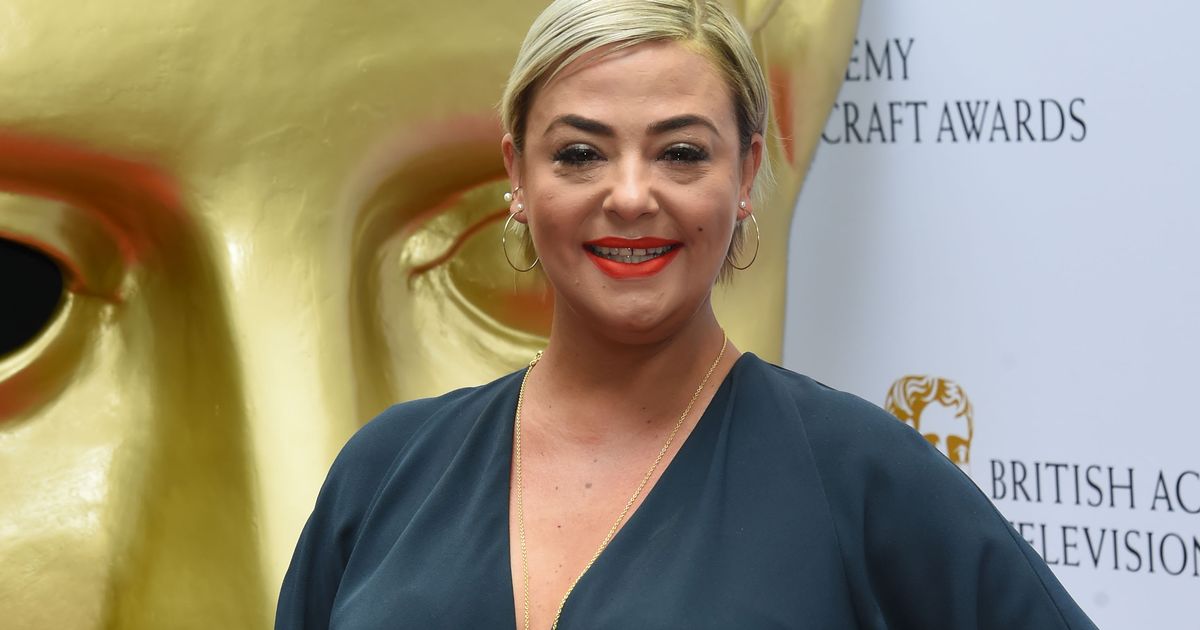 Lisa Armstrong is spotted 'leaving the same hotel' as music executive - www.ok.co.uk