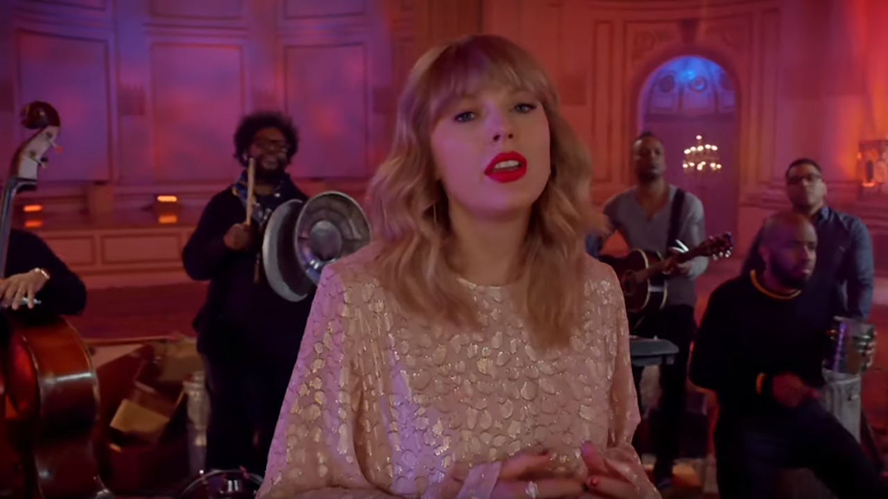 Watch Taylor Swift and 'Cats' Cast Perform 'Memory' With Trash Cans, Brooms and Buckets (Exclusive) - www.etonline.com - New York