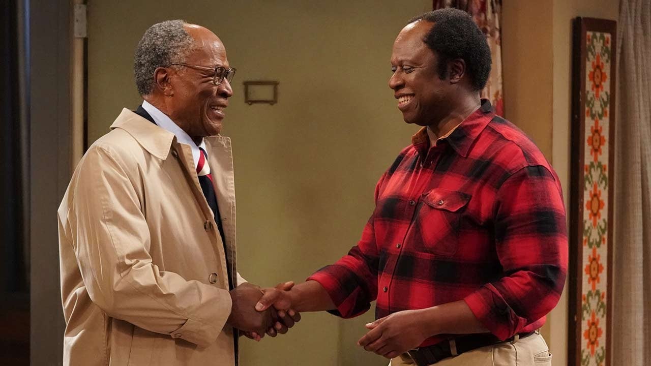 'Live in Front of a Studio Audience': Fans React to John Amos Returning for 'Good Times' Cameo - www.etonline.com