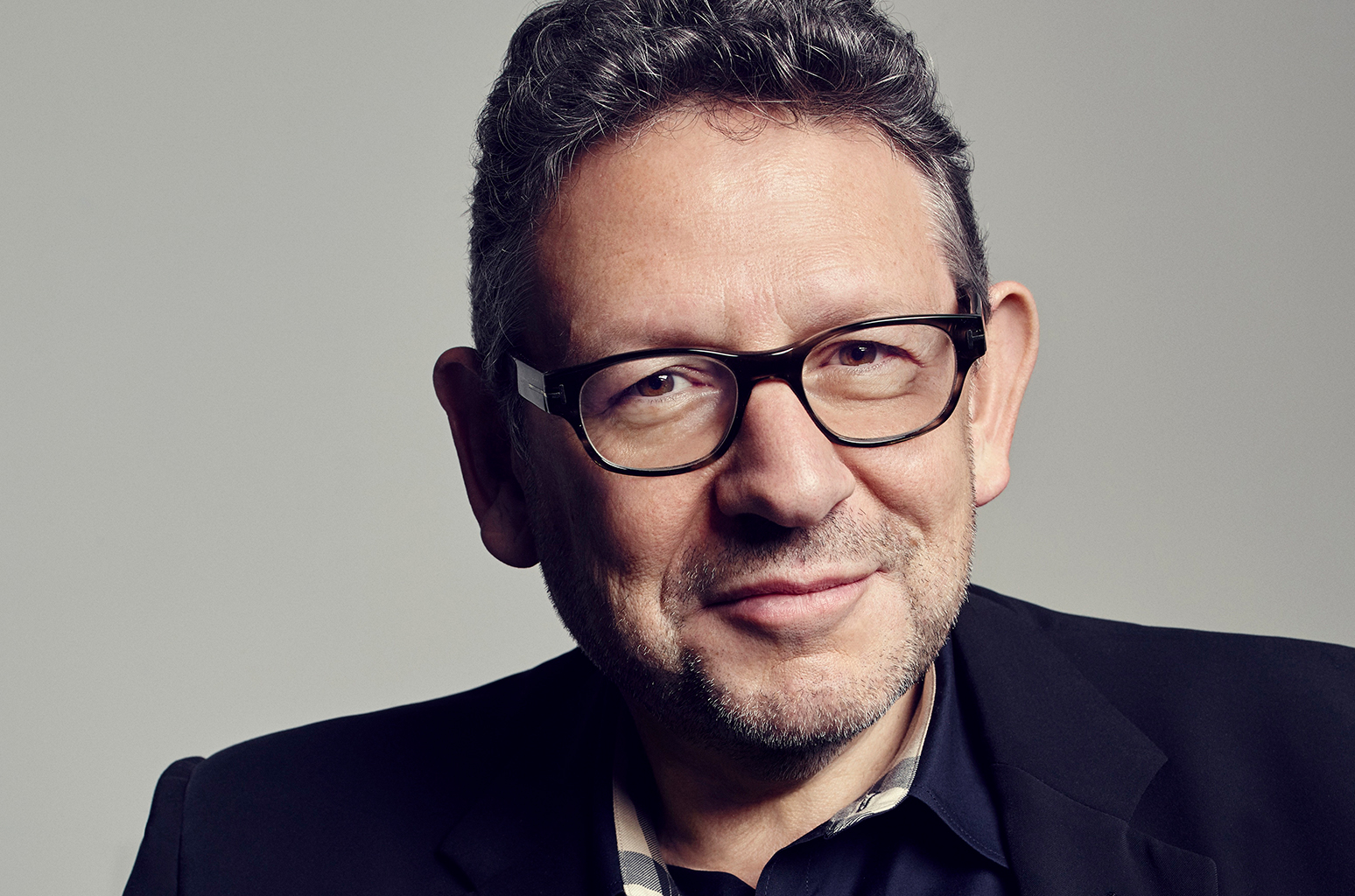 Lucian Grainge Charts Global Expansion, New Marketing Strategies &amp; More in Holiday Letter to UMG Staff - www.billboard.com