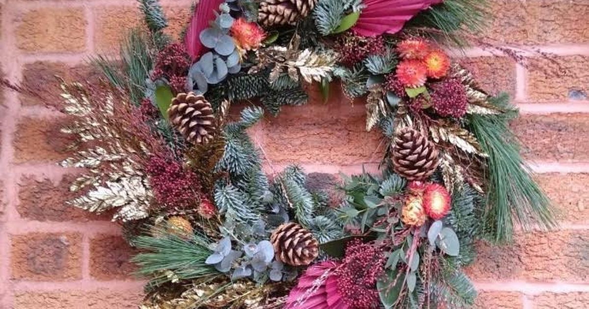 How to make your own stylish Christmas wreath, an expert's guide — EXCLUSIVE - www.ok.co.uk