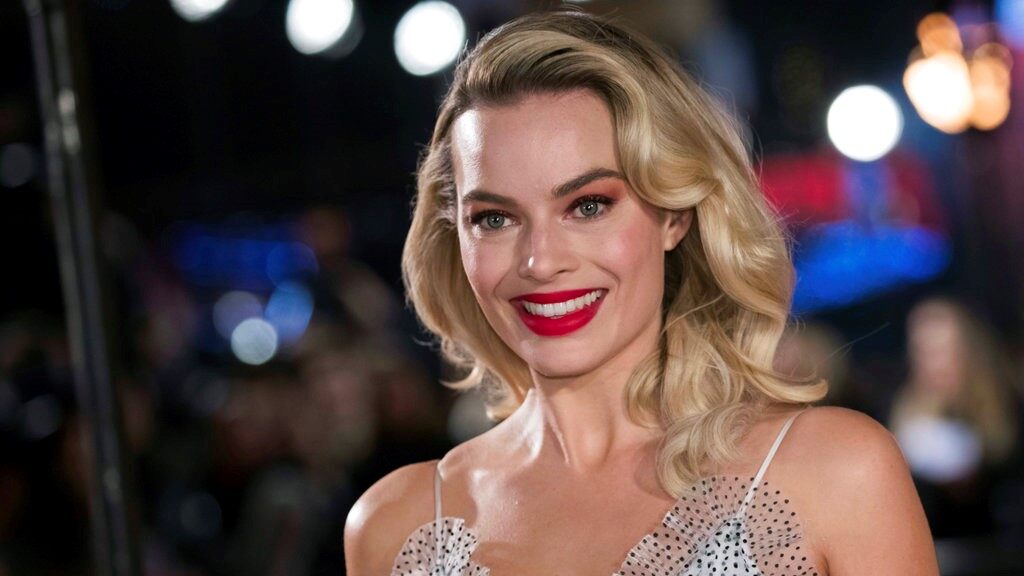 Margot Robbie details ‘surreal’ night she thought she died after passing out drunk at an awards show - www.foxnews.com - Australia - Hollywood