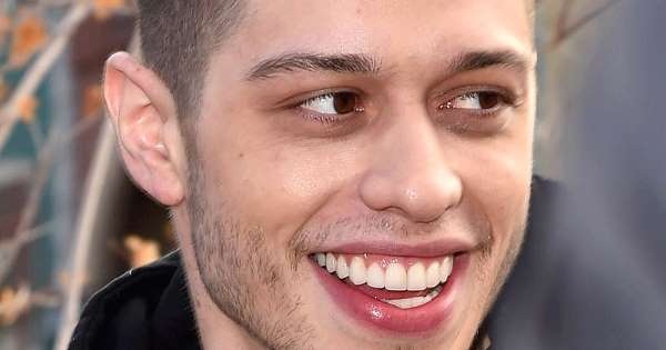 Pete Davidson defends relationship with Cindy Crawford's daughter Kaia Gerber - www.msn.com