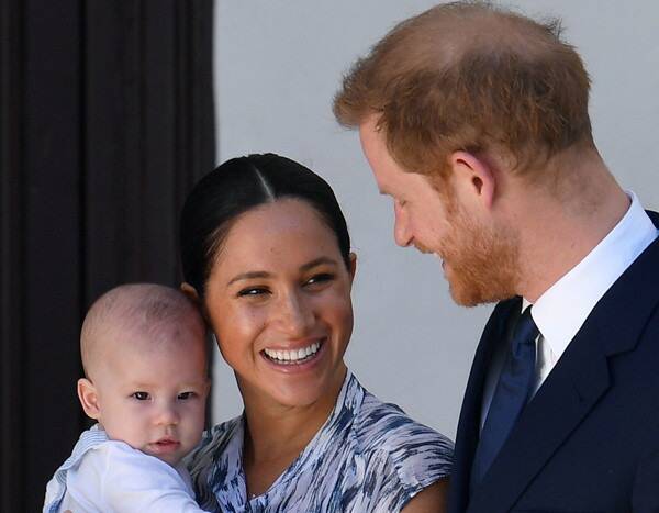 See Meghan Markle and Prince Harry's First Christmas Card With Archie - www.eonline.com - Indiana - county Harrison