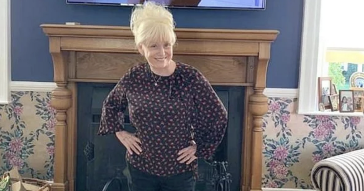 Barbara Windsor’s husband shares heartwarming pictures of her watching herself in Carry On films - www.ok.co.uk