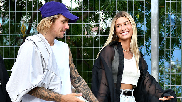 Justin Bieber &amp; Hailey Baldwin Kiss While Hugging His Little Cousin In Cute Christmas Pic - hollywoodlife.com
