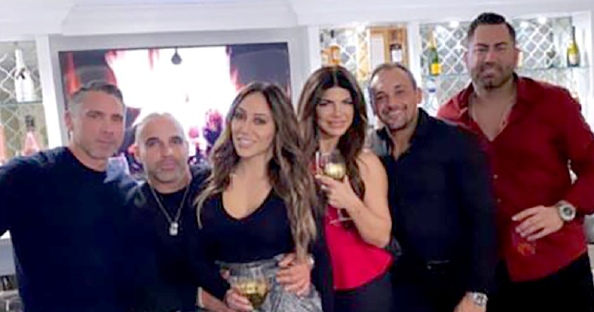 Teresa Giudice Celebrated Christmas With Family and ‘Pool Boy’ While Daughters Went to Italy With Joe Giudice - www.usmagazine.com - Italy - New Jersey