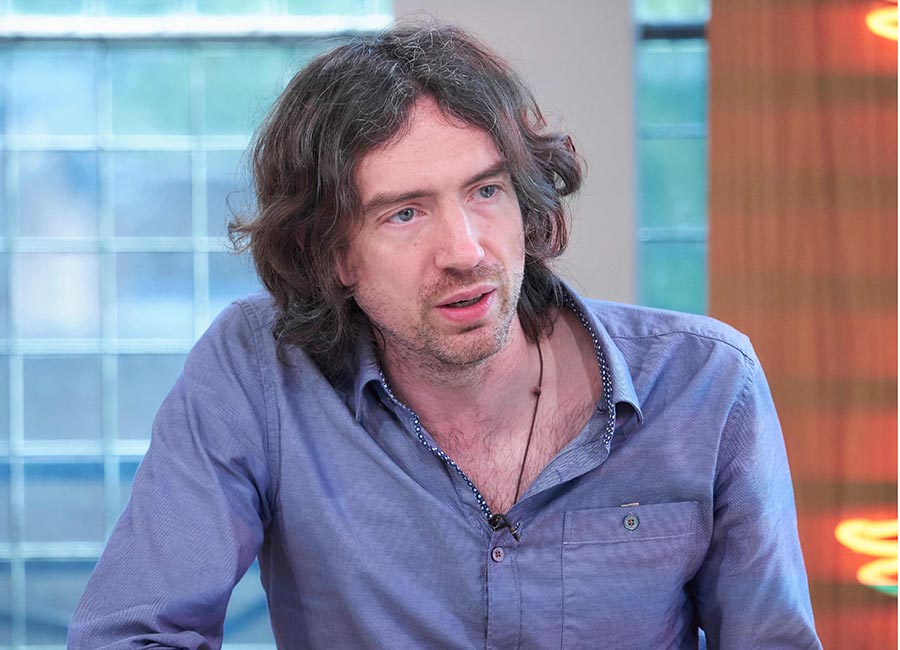 Snow Patrol’s Gary Lightbody pays touching tribute to his late father - evoke.ie