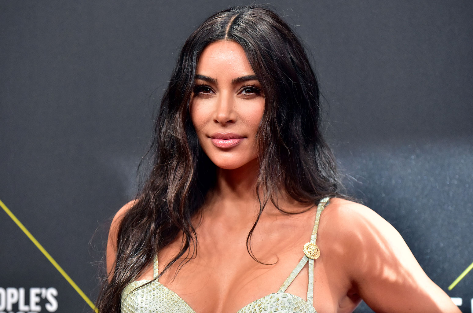 See Which Two Popstars' Treasures Kim Kardashian Gifted to Her Daughter North &amp; Brother Rob - www.billboard.com - city Santa Claus - Taylor