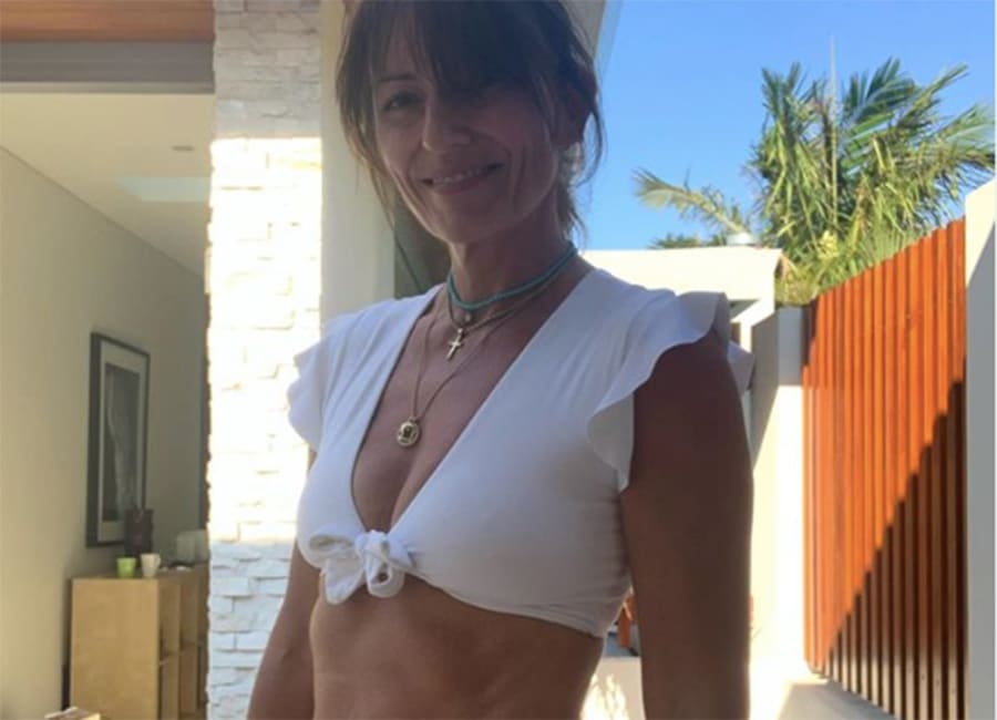 Davina McCall shares sizzling bikini snaps after 10-day gym transformation - evoke.ie
