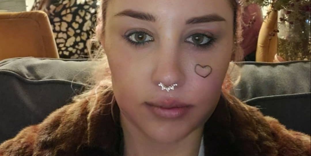 Amanda Bynes Just Debuted a Heart Tattoo in the Middle of Her Cheek - www.cosmopolitan.com