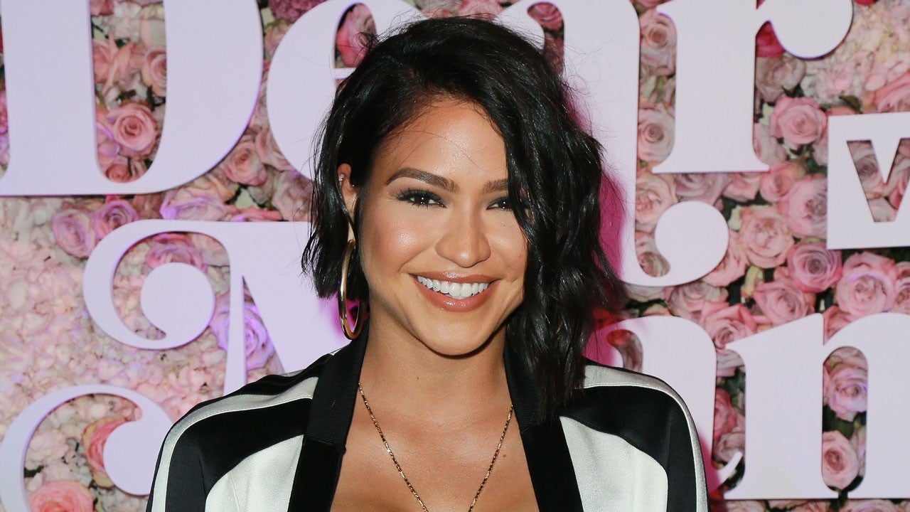 Cassie Shares First Photo of Newborn Daughter's Face: See the Precious Pic - www.etonline.com