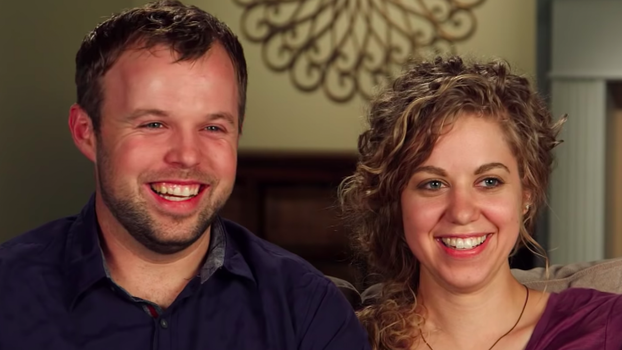 The Duggar Family Tree: 'Counting' All the Marriages, Kids and Big Announcements! - www.etonline.com