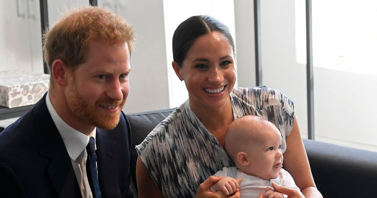Duchess Meghan and Prince Harry Left Archie Behind in Canada Amid Royal Drama in London - www.usmagazine.com - Canada - county Harper
