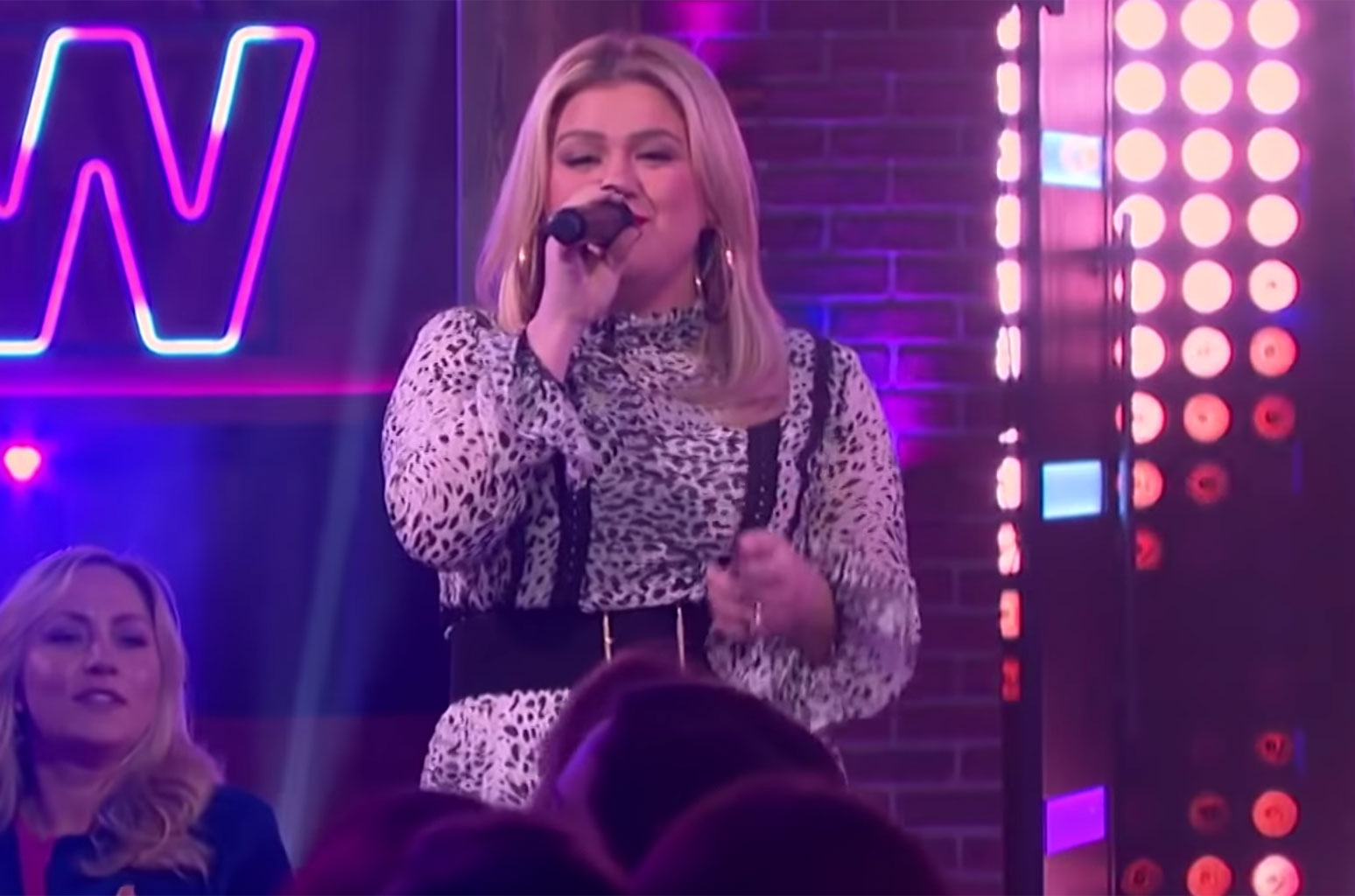 Kelly Clarkson Gives Us 'Something to Talk About' With Latest Epic Cover - www.billboard.com