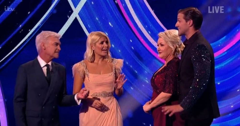 Corrie star Lisa George on the verge of tears after making her Dancing On Ice debut - www.manchestereveningnews.co.uk