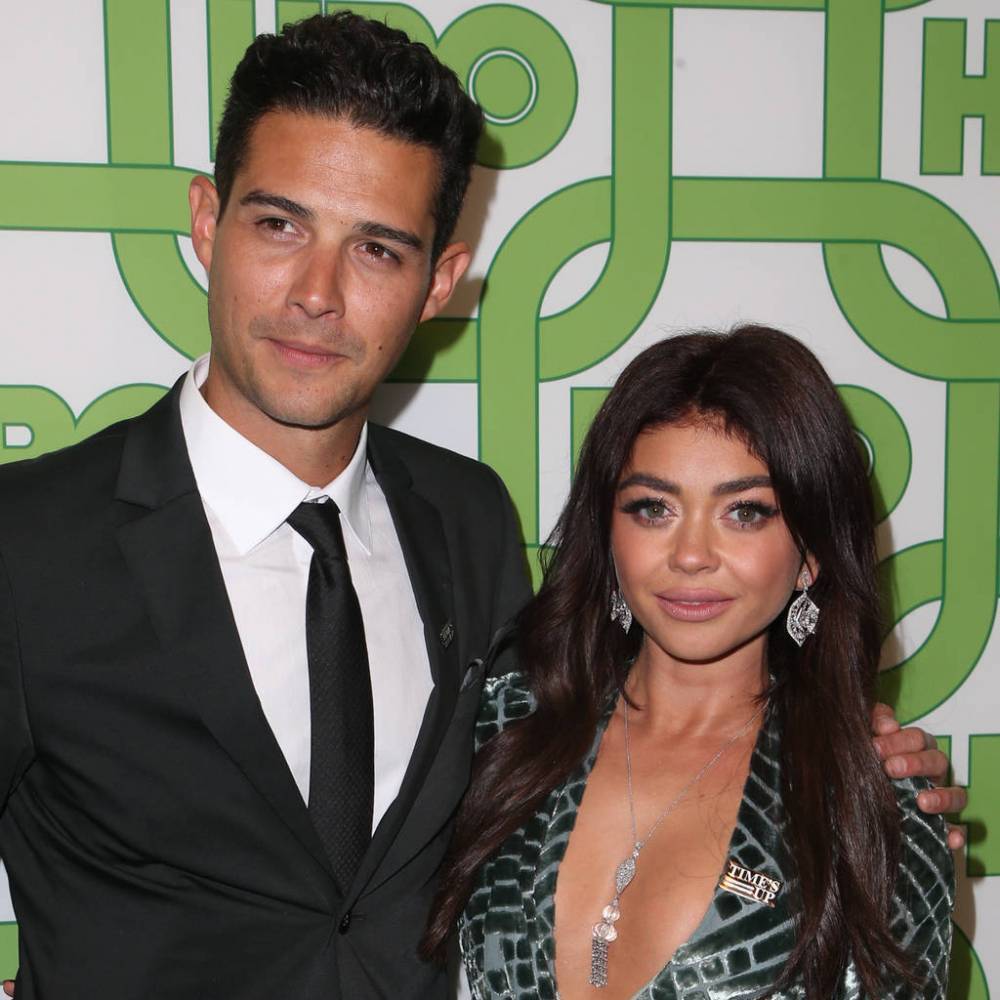 Wells Adams asked Julie Bowen for permission to marry Sarah Hyland - www.peoplemagazine.co.za - county Wells