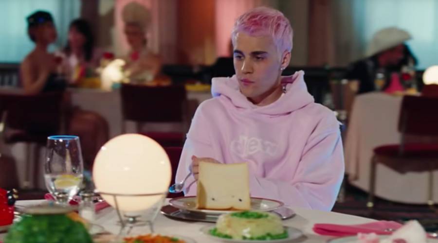 Justin Bieber Shares Fan-Made Guide On How To Boost “Yummy” With Manipulative Streaming Practices - genius.com - USA