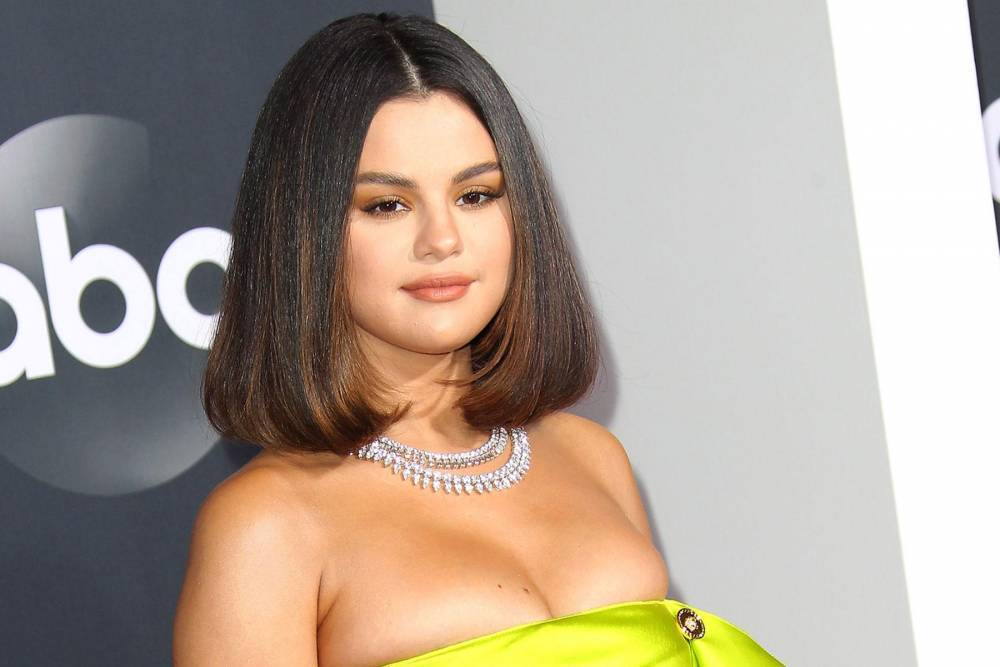 Selena Gomez’s new album was ‘nightmare to deal with’ - www.hollywood.com