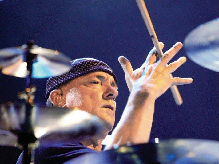 'GUT PUNCHED': Death of Rush drummer Neil Peart resonates worldwide - torontosun.com - Canada - Santa Monica