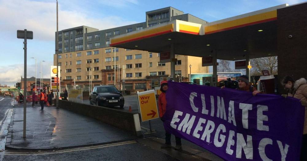 Extinction Rebellion block Glasgow petrol station as part of climate change protest - www.dailyrecord.co.uk - Scotland