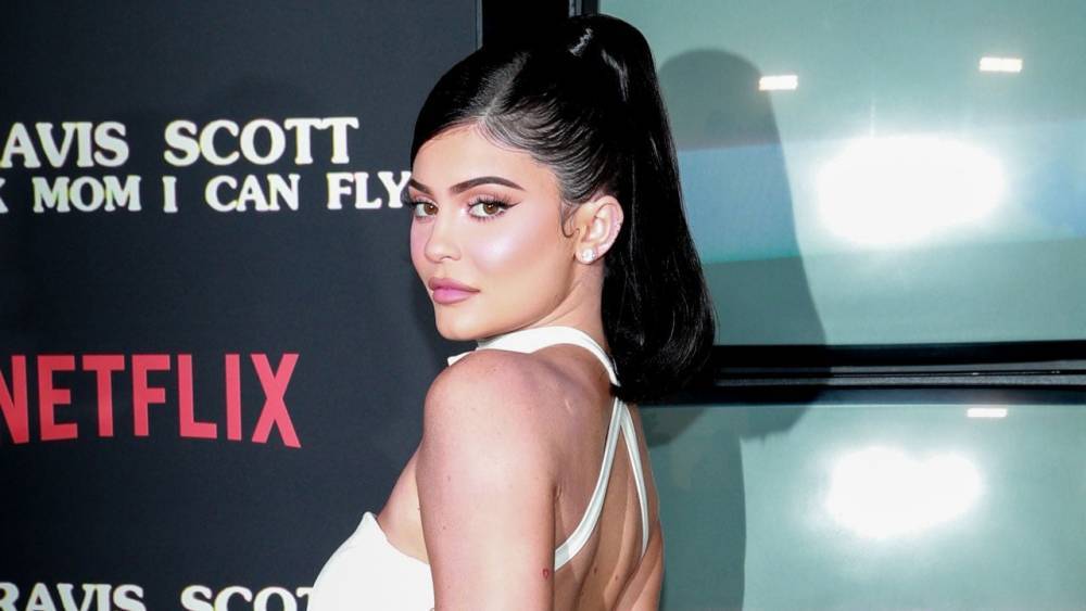 Inside Kylie Jenner’s ‘Girls' Night Out’ at Rosalia’s L.A. Concert: See the Pic! - www.etonline.com - Spain - Los Angeles