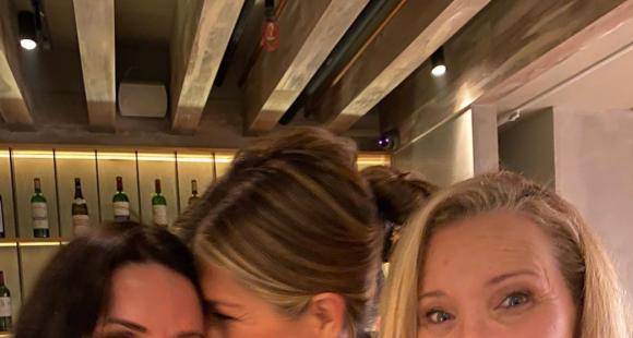 Jennifer Aniston, Courteney Cox and Lisa Kudrow reunite &amp; give fans a sneak peek into their girls night - www.pinkvilla.com