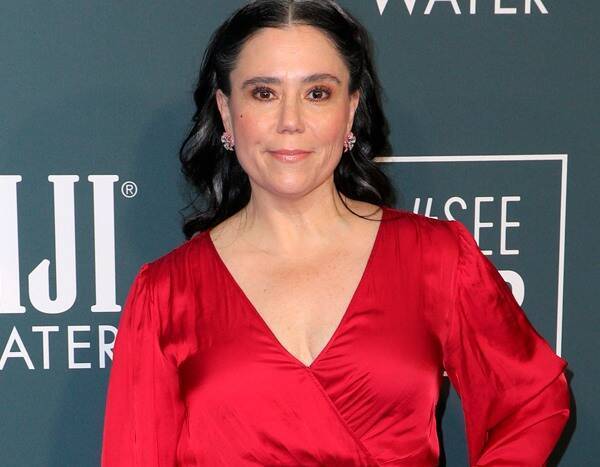 Alex Borstein Gives the Best Speech About Carbs at the 2020 Critics' Choice Awards - www.eonline.com