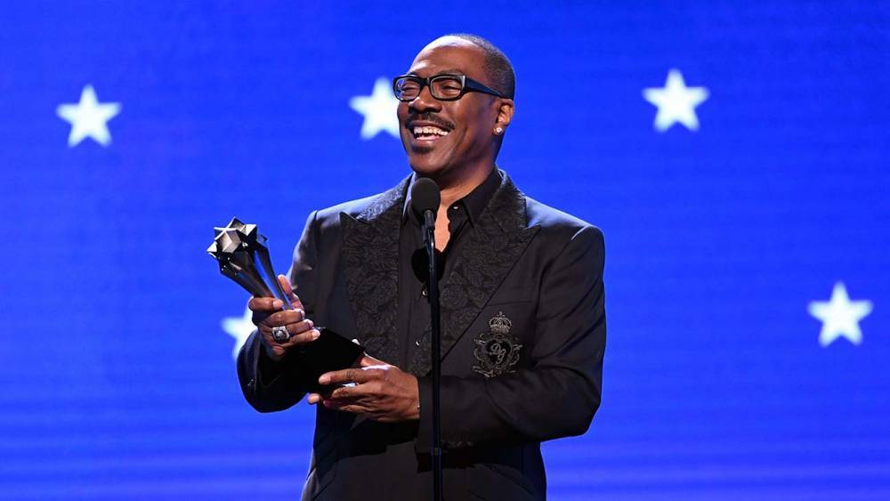 Critics' Choice Awards: Eddie Murphy Reflects on Varied Career While Accepting Lifetime Achievement Award - www.hollywoodreporter.com