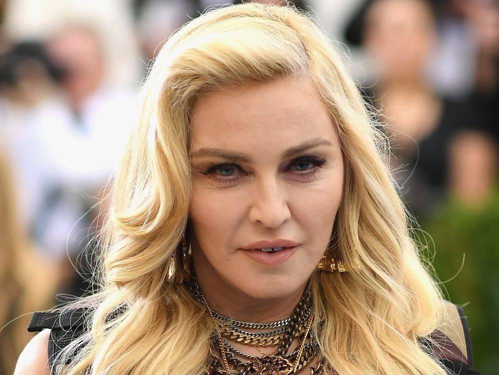 'A queen is never late' Madonna brushes off fans upset at late concert starts - nationalpost.com - Florida - Las Vegas