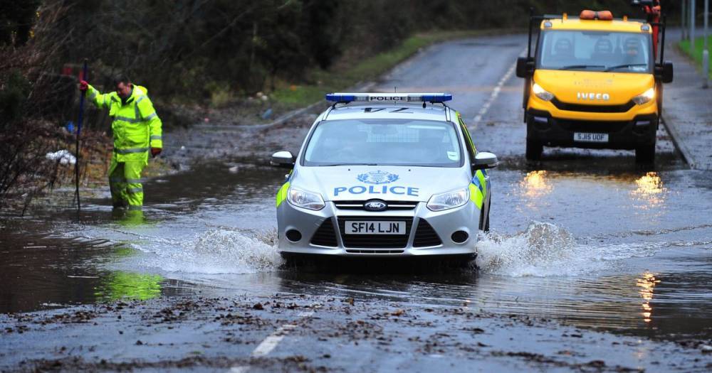 Flood warning issued for West Dunbartonshire as Storm Brendan hits - www.dailyrecord.co.uk