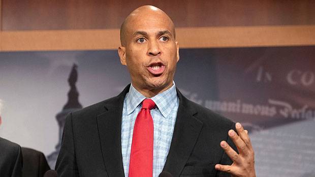 Cory Booker: 5 Things About NJ Senator, 50, Who Suspended His Campaign For President - hollywoodlife.com