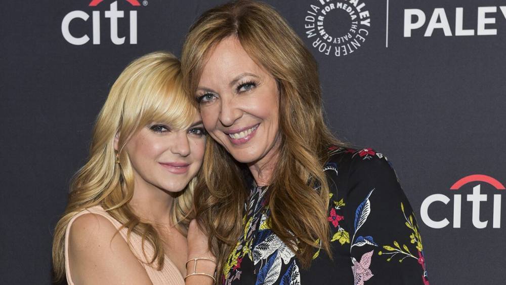 Anna Faris is engaged, says her 'Mom' co-star Allison Janney - www.foxnews.com - Los Angeles