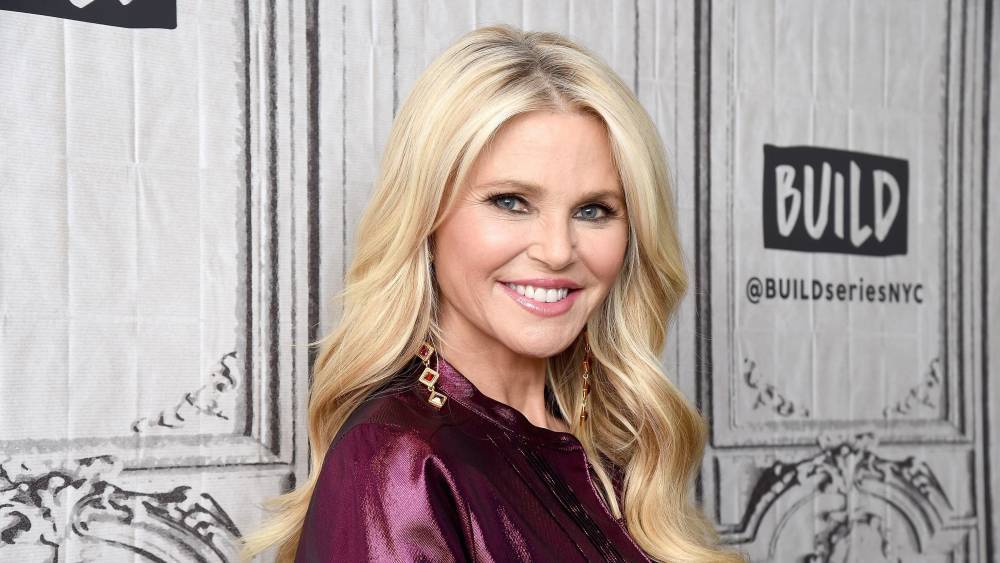 Christie Brinkley shares body-positive message for younger generation with 1977 throwback bikini pic - www.foxnews.com