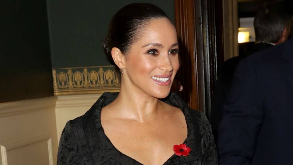 Meghan Markle Pays Surprise Visit to a Women's Center in Vancouver to Discuss Issues Affecting the Community - www.etonline.com - Centre - Canada - city Downtown