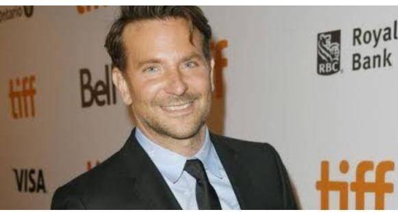 Bradley Cooper says Todd Phillips is a visionary - www.pinkvilla.com