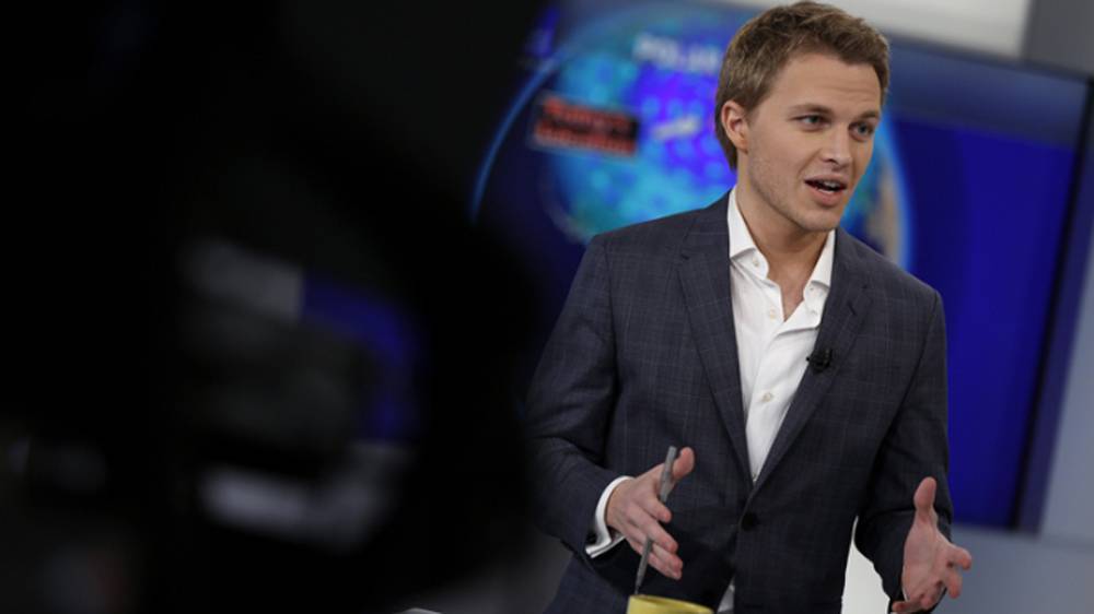 Ronan Farrow To Investigate Threats &amp; Violence Against Journalists In HBO Documentary Film - deadline.com - state Delaware - county Camp