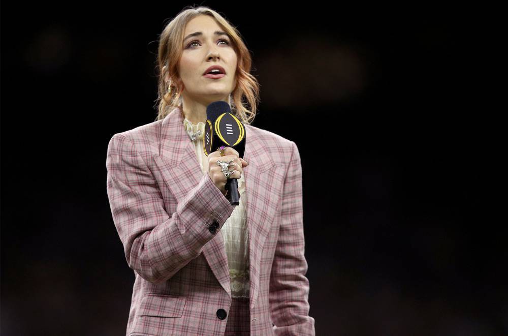 Watch Lauren Daigle's Moving National Anthem Performance at the College Football National Playoff - www.billboard.com - state Louisiana
