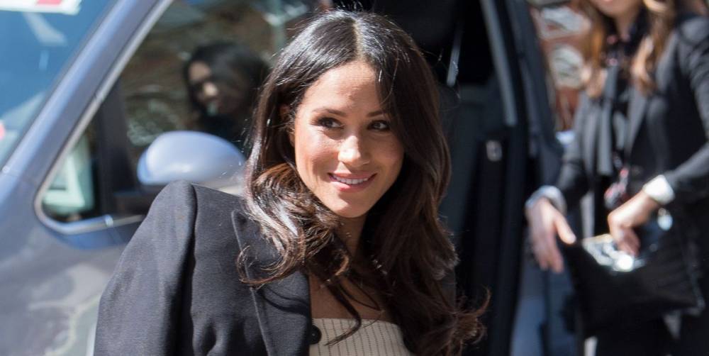 Meghan Markle Was Photographed Smiling in Canada in First Outing Since Announcement - www.elle.com - Canada