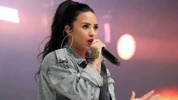 Demi Lovato lands major slot at Super Bowl - www.breakingnews.ie - USA - Houston