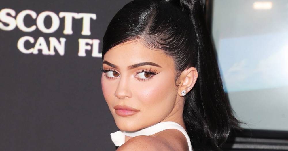 Move Over Beautycon! Kylie Jenner Files Trademarks for ‘Kylie Con,’ ‘Kylie Kon’ and ‘Kylie Museum’ - www.usmagazine.com